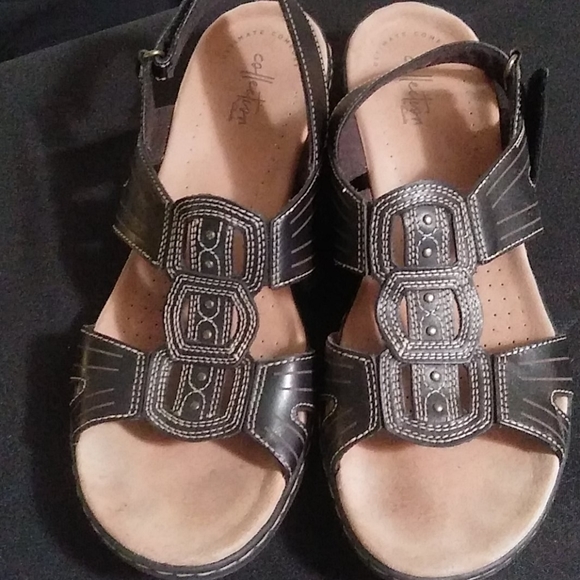 clarks comfy sandals